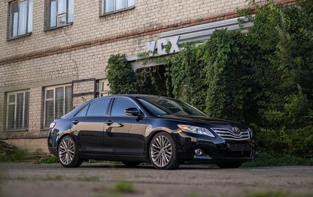 Toyota Camry, 2009 год, 1 700 000 рублей, 4 фотография