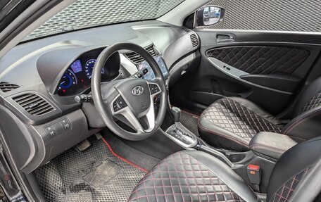 Hyundai Solaris II рестайлинг, 2012 год, 920 000 рублей, 13 фотография