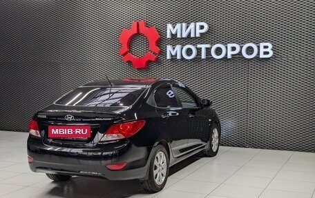 Hyundai Solaris II рестайлинг, 2012 год, 920 000 рублей, 6 фотография