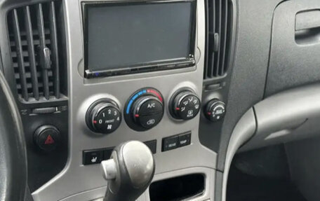 Hyundai Grand Starex Grand Starex I рестайлинг 2, 2012 год, 1 390 000 рублей, 7 фотография