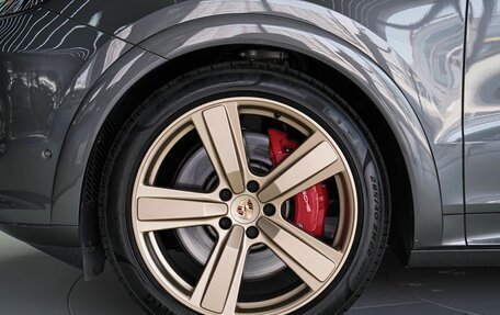 Porsche Cayenne III, 2025 год, 20 000 000 рублей, 17 фотография