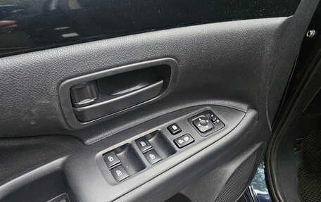 Mitsubishi Outlander III рестайлинг 3, 2021 год, 2 250 000 рублей, 9 фотография