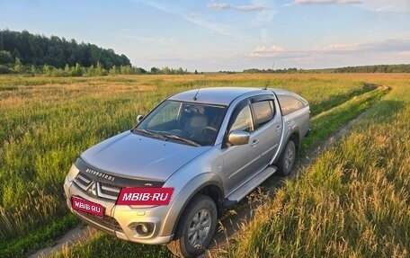 Mitsubishi L200 IV рестайлинг, 2014 год, 1 750 000 рублей, 1 фотография