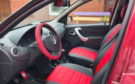 Renault Sandero I, 2014 год, 750 000 рублей, 1 фотография