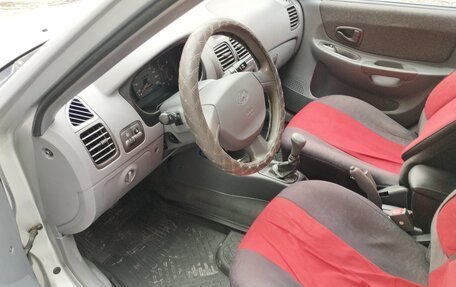 Hyundai Accent II, 2004 год, 400 000 рублей, 9 фотография