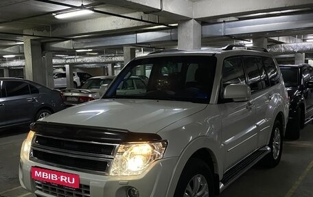 Mitsubishi Pajero IV, 2014 год, 2 700 000 рублей, 6 фотография