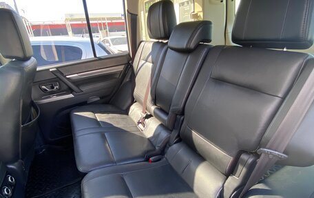 Mitsubishi Pajero IV, 2014 год, 2 700 000 рублей, 12 фотография