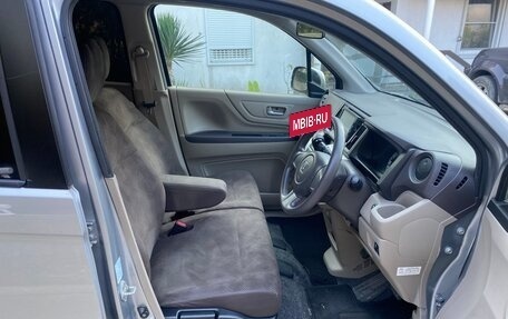 Honda N-WGN I рестайлинг, 2016 год, 660 000 рублей, 13 фотография