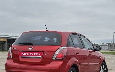 KIA Rio II, 2010 год, 750 000 рублей, 8 фотография