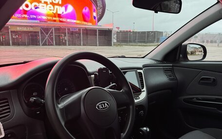 KIA Rio II, 2010 год, 750 000 рублей, 16 фотография