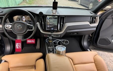 Volvo XC60 II, 2019 год, 3 100 000 рублей, 5 фотография