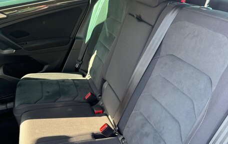 Volkswagen Tiguan II, 2019 год, 3 200 000 рублей, 6 фотография