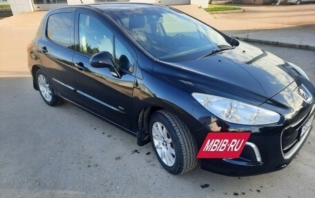 Peugeot 308 II, 2011 год, 625 000 рублей, 2 фотография