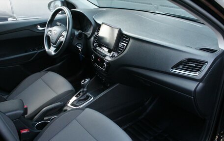 Hyundai Solaris II рестайлинг, 2020 год, 1 695 000 рублей, 8 фотография