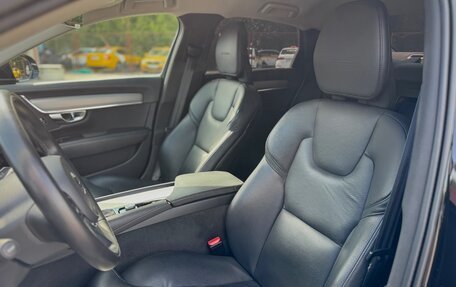 Volvo S90 II рестайлинг, 2020 год, 3 290 000 рублей, 12 фотография