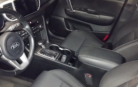KIA Sportage IV рестайлинг, 2021 год, 3 000 000 рублей, 11 фотография