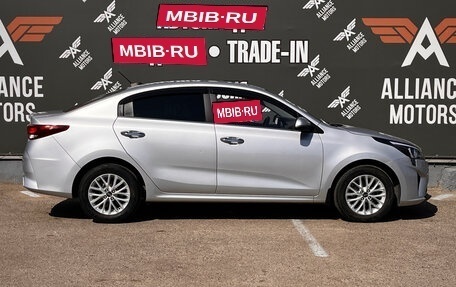 KIA Rio IV, 2021 год, 1 545 000 рублей, 10 фотография