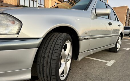 Mercedes-Benz C-Класс, 2000 год, 630 000 рублей, 4 фотография