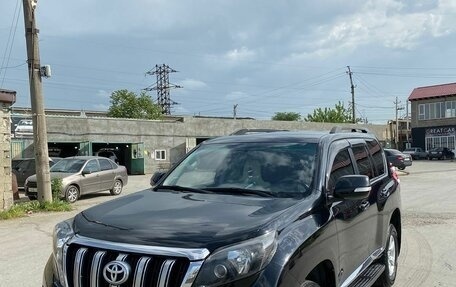 Toyota Land Cruiser Prado 150 рестайлинг 2, 2015 год, 2 950 000 рублей, 3 фотография