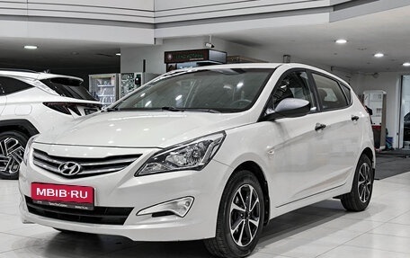 Hyundai Solaris II рестайлинг, 2015 год, 799 000 рублей, 1 фотография