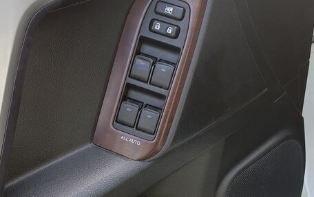 Toyota Land Cruiser Prado 150 рестайлинг 2, 2017 год, 4 635 000 рублей, 21 фотография
