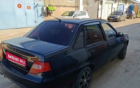 Daewoo Nexia I рестайлинг, 2010 год, 150 000 рублей, 4 фотография