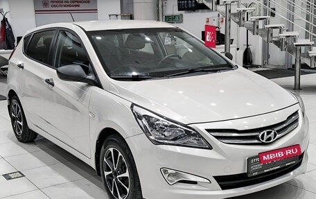 Hyundai Solaris II рестайлинг, 2015 год, 799 000 рублей, 3 фотография