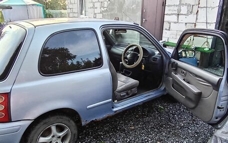 Nissan March II, 2001 год, 200 000 рублей, 7 фотография