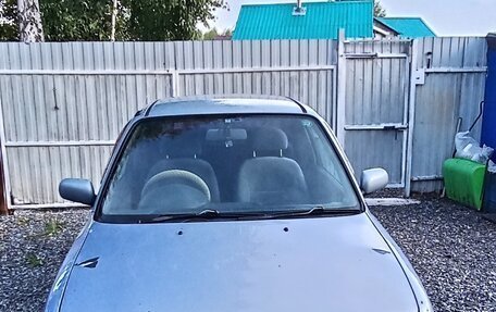 Nissan March II, 2001 год, 200 000 рублей, 10 фотография