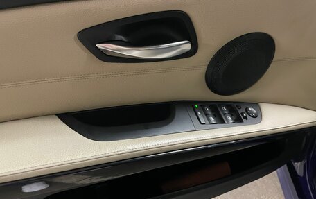 BMW 3 серия, 2009 год, 1 200 000 рублей, 16 фотография