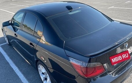 BMW 5 серия, 2004 год, 900 000 рублей, 2 фотография