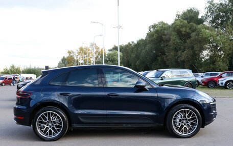 Porsche Macan I рестайлинг, 2016 год, 4 450 000 рублей, 4 фотография