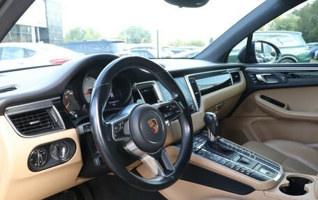 Porsche Macan I рестайлинг, 2016 год, 4 450 000 рублей, 13 фотография