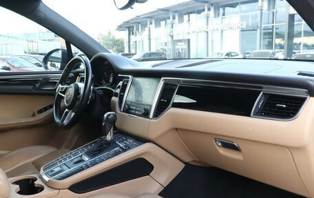 Porsche Macan I рестайлинг, 2016 год, 4 450 000 рублей, 9 фотография