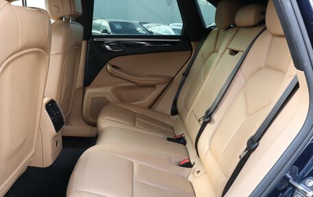 Porsche Macan I рестайлинг, 2016 год, 4 450 000 рублей, 10 фотография