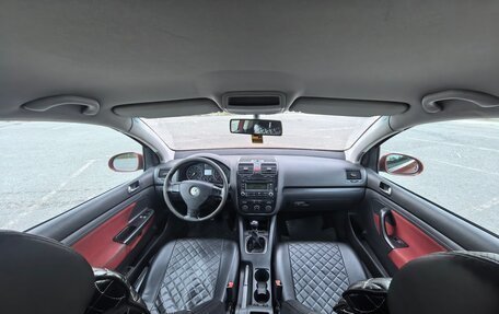 Volkswagen Golf V, 2005 год, 499 000 рублей, 10 фотография
