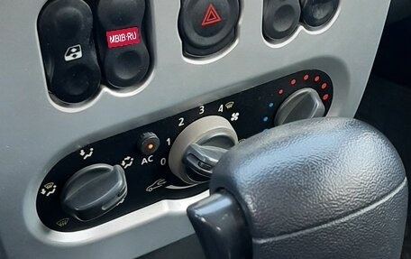 Renault Sandero I, 2011 год, 800 000 рублей, 14 фотография