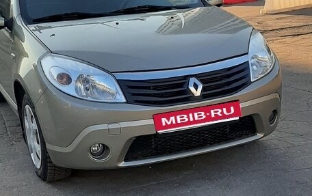 Renault Sandero I, 2011 год, 800 000 рублей, 1 фотография