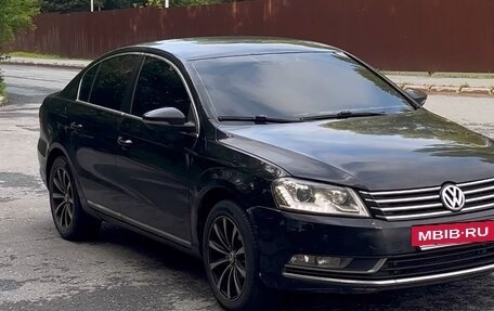 Volkswagen Passat B7, 2011 год, 900 000 рублей, 2 фотография