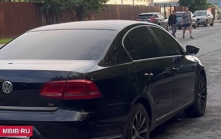 Volkswagen Passat B7, 2011 год, 900 000 рублей, 5 фотография