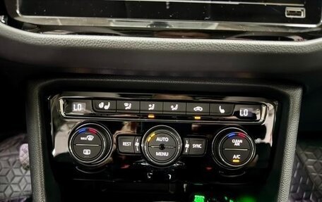 Volkswagen Tiguan II, 2020 год, 2 000 030 рублей, 12 фотография