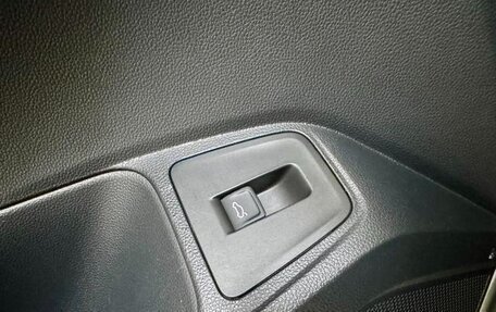 Volkswagen Tiguan II, 2020 год, 2 000 030 рублей, 18 фотография