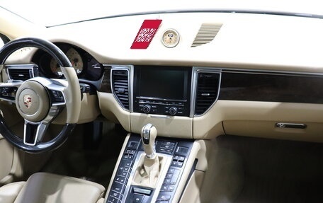 Porsche Macan I рестайлинг, 2014 год, 2 480 000 рублей, 15 фотография