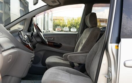 Toyota Estima III рестайлинг -2, 2000 год, 850 000 рублей, 20 фотография