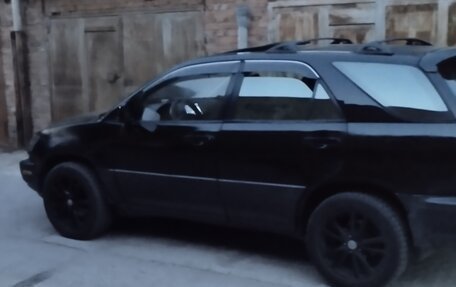 Lexus RX IV рестайлинг, 2000 год, 999 000 рублей, 2 фотография