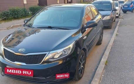 KIA Rio III рестайлинг, 2015 год, 970 000 рублей, 2 фотография