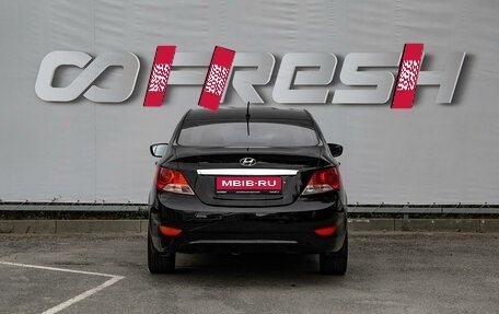 Hyundai Solaris II рестайлинг, 2011 год, 700 000 рублей, 4 фотография