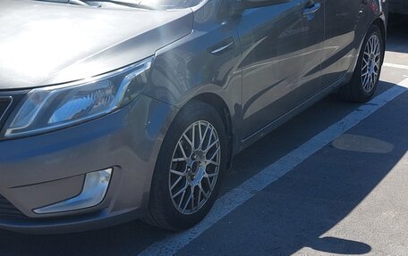 KIA Rio III рестайлинг, 2012 год, 850 000 рублей, 4 фотография