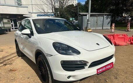 Porsche Cayenne III, 2011 год, 2 100 000 рублей, 1 фотография