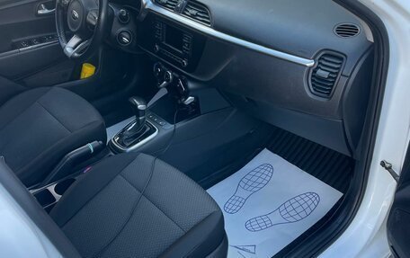 KIA Rio IV, 2021 год, 1 100 000 рублей, 6 фотография